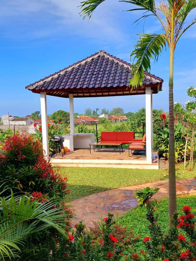 Garden House Jepara Esterno foto